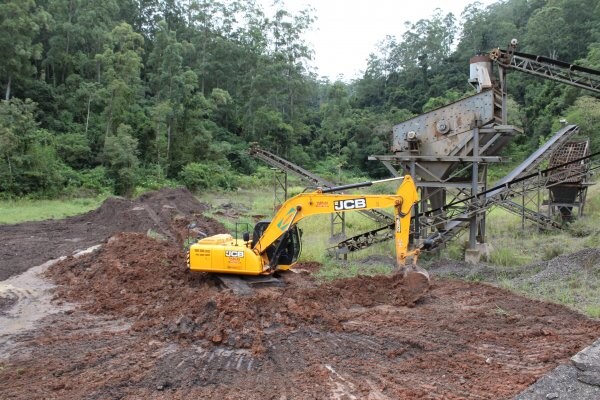 recuperacao-ambiental-area-da-pedreira-ja-esta-pronta-para-receber-o-plantio-de-arvores