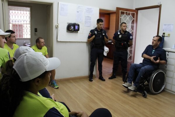 diretor-da-comur-se-reune-com-guarda-municipal-e-fiscais-da-faixa-nobre