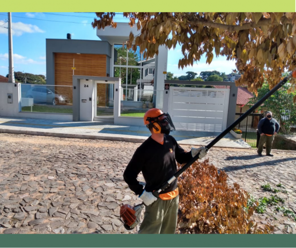 colaboradores-da-comur-recebem-treinamento-com-motosserras-e-motopodas