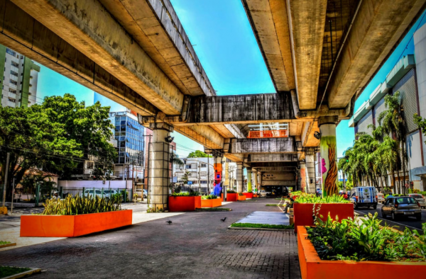 praca-punta-del-este-um-cartao-postal-do-municipio